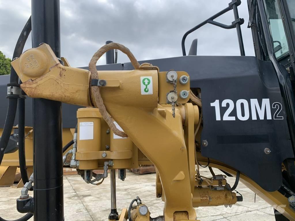 CAT 120 M 2 Motor Graders