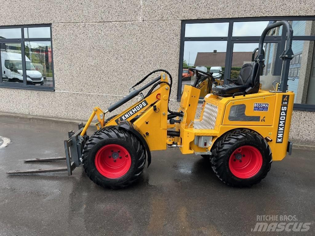 Knikmops KM140 Mini Loader