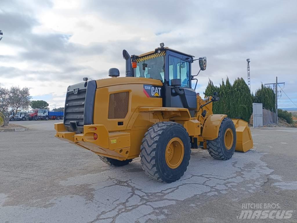 CAT 930M Wheel Loaders