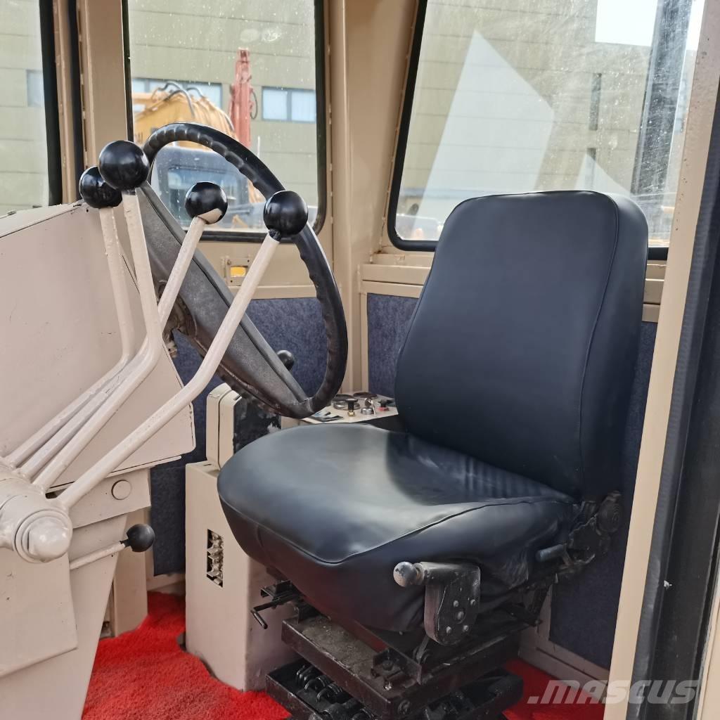 CAT 140k Motor Graders