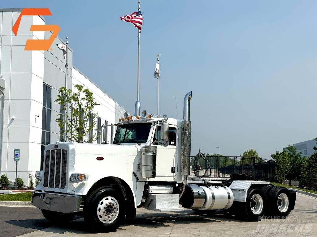 Peterbilt 389 Conventional Trucks / Tractor Trucks