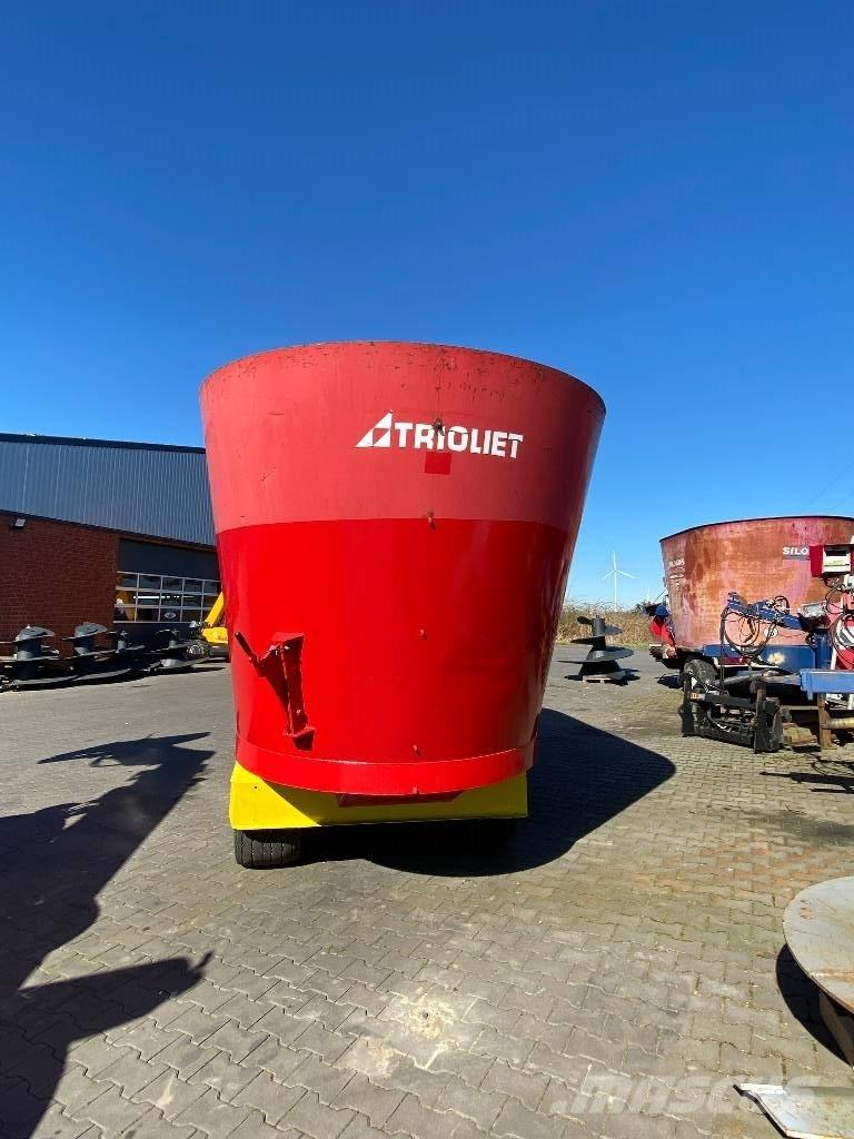 Trioliet SM-2-14-ZK Mixer feeders