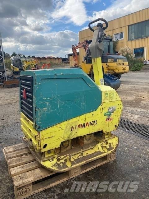 Ammann APH 110-95 Plate Compactors
