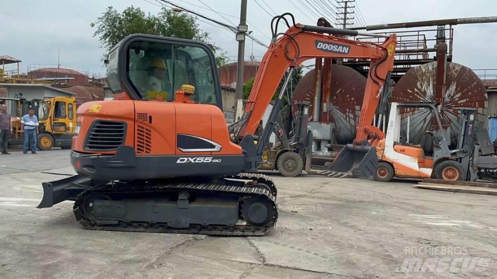 Doosan DX 55 Mini Excavators <7t (Mini Diggers)