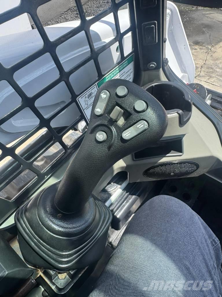 Bobcat T 550 Skid Steer Loaders