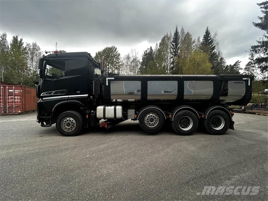 Sisu Polar 625 Work Trucks / Municipal