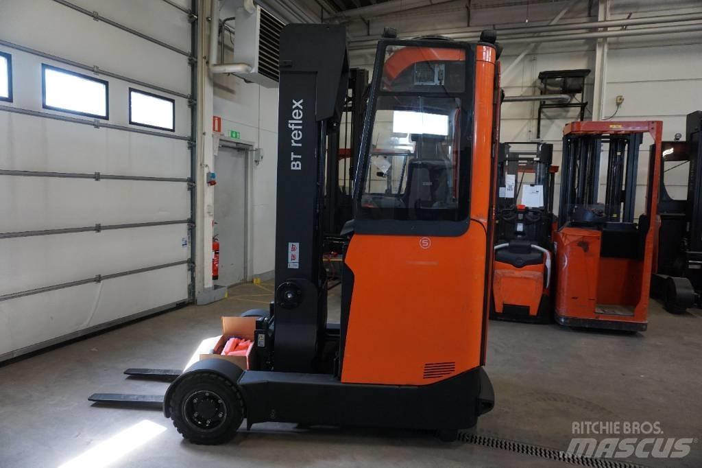 Toyota RRE160HR Reach trucks