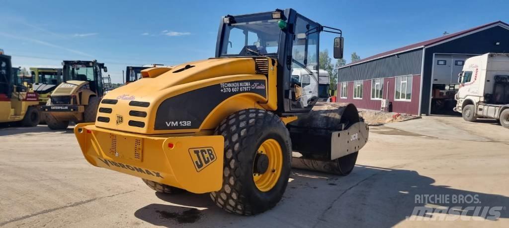 JCB VM 132 Soil Compactors