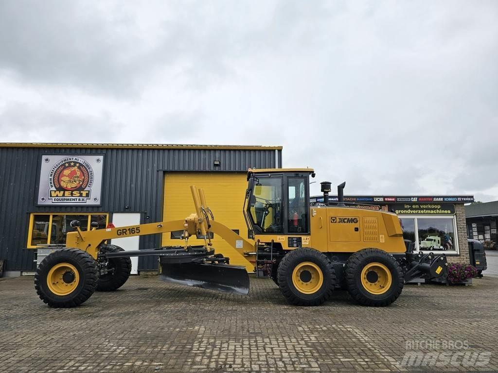 XCMG GR165 Motor Graders