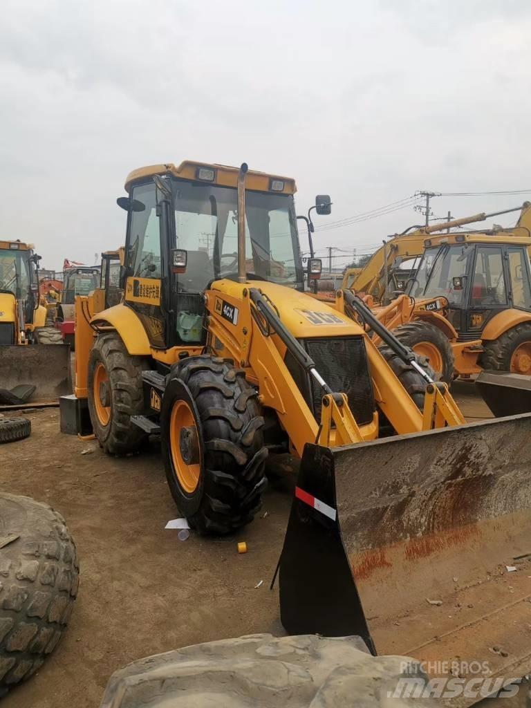 JCB 4 CX Backhoe Loaders