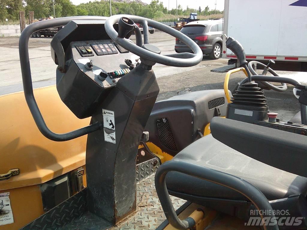 CASE DV 202 Twin drum rollers