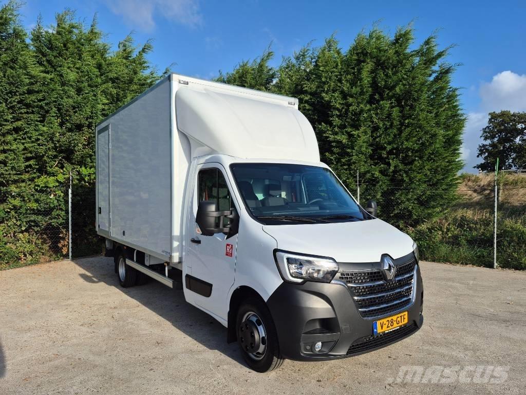 Renault Master Box body