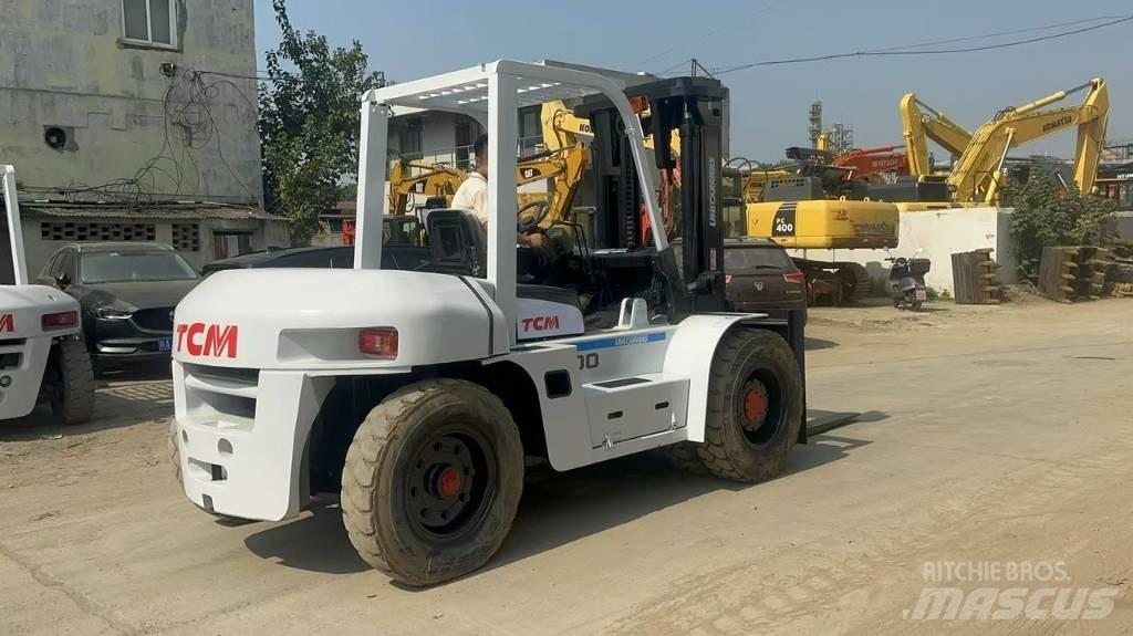 TCM FD 100 Z8 Telescopic Handlers