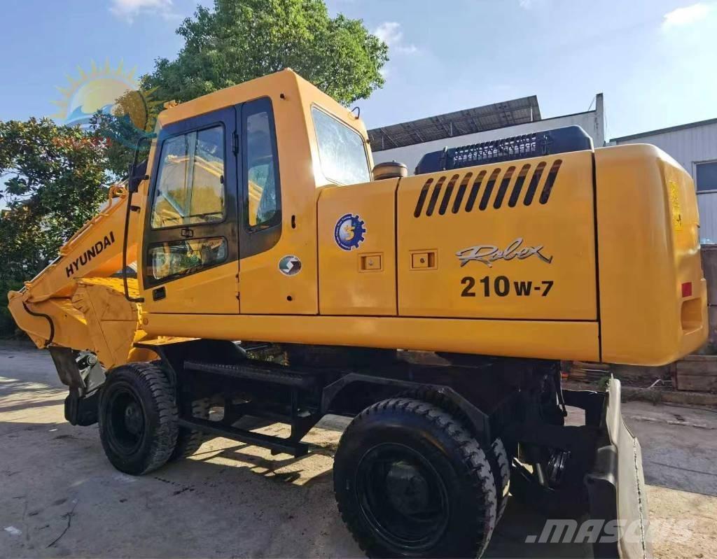 Hyundai R210w-7 Wheeled Excavators