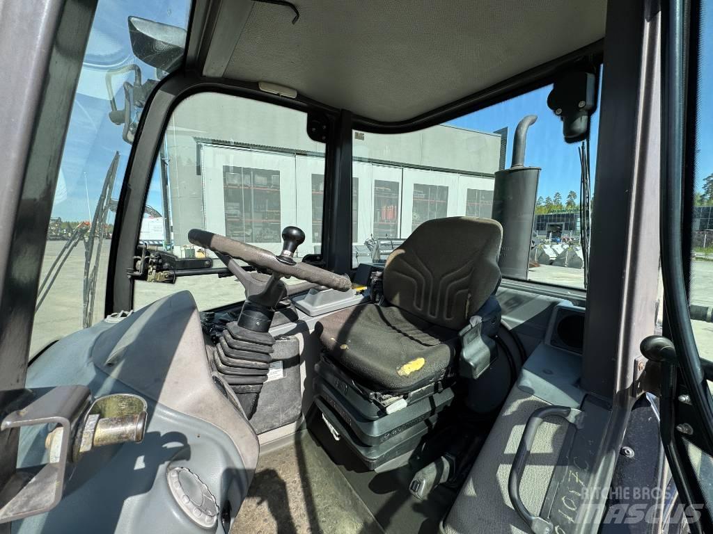 Volvo L 25 F Wheel Loaders