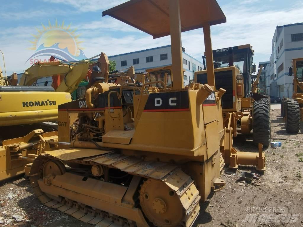 CAT D 3 C Crawler dozers