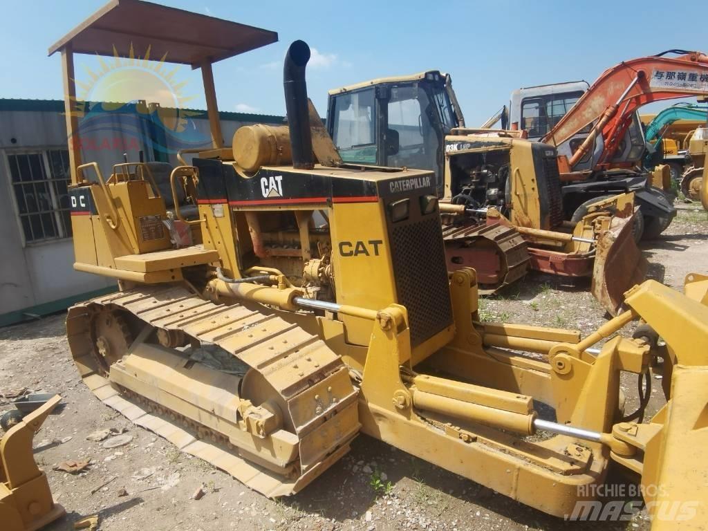 CAT D 3 C Crawler dozers