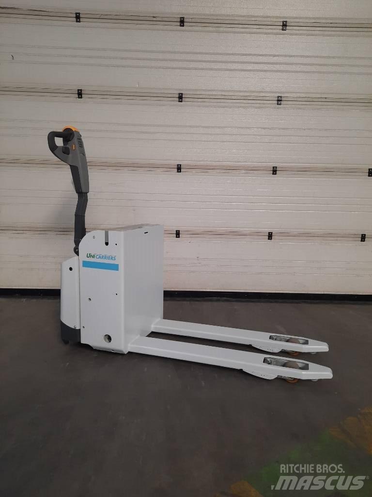 UniCarriers PLL180 Low lifter