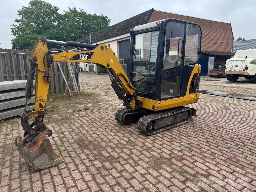 CAT 301.6C Mini Excavators <7t (Mini Diggers)