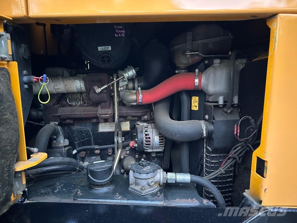 JCB 9TFT Site Dumpers