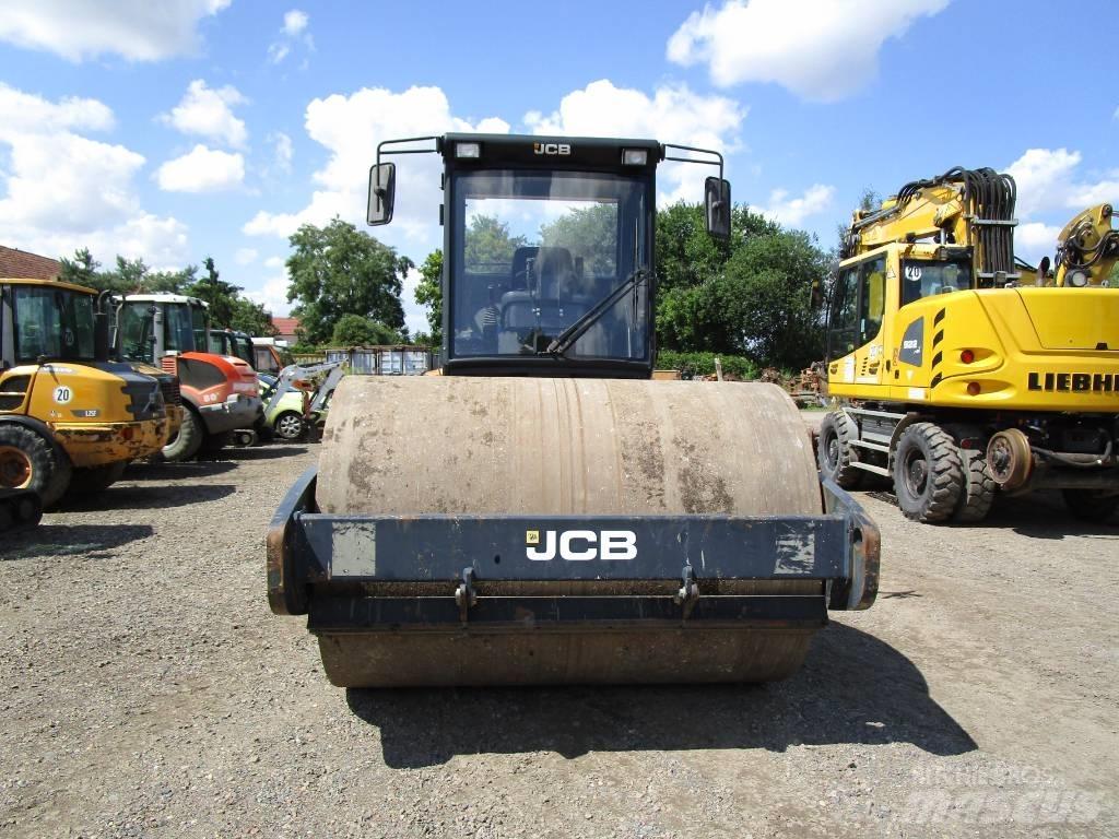JCB VM 132  VM 137 Soil Compactors