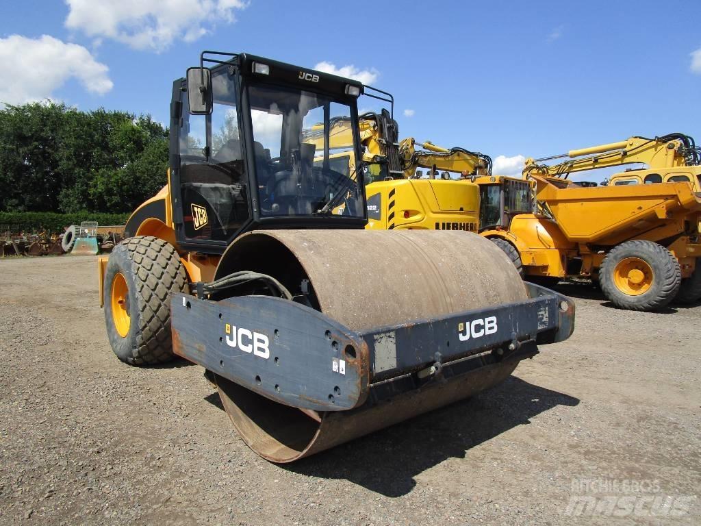 JCB VM 132  VM 137 Soil Compactors