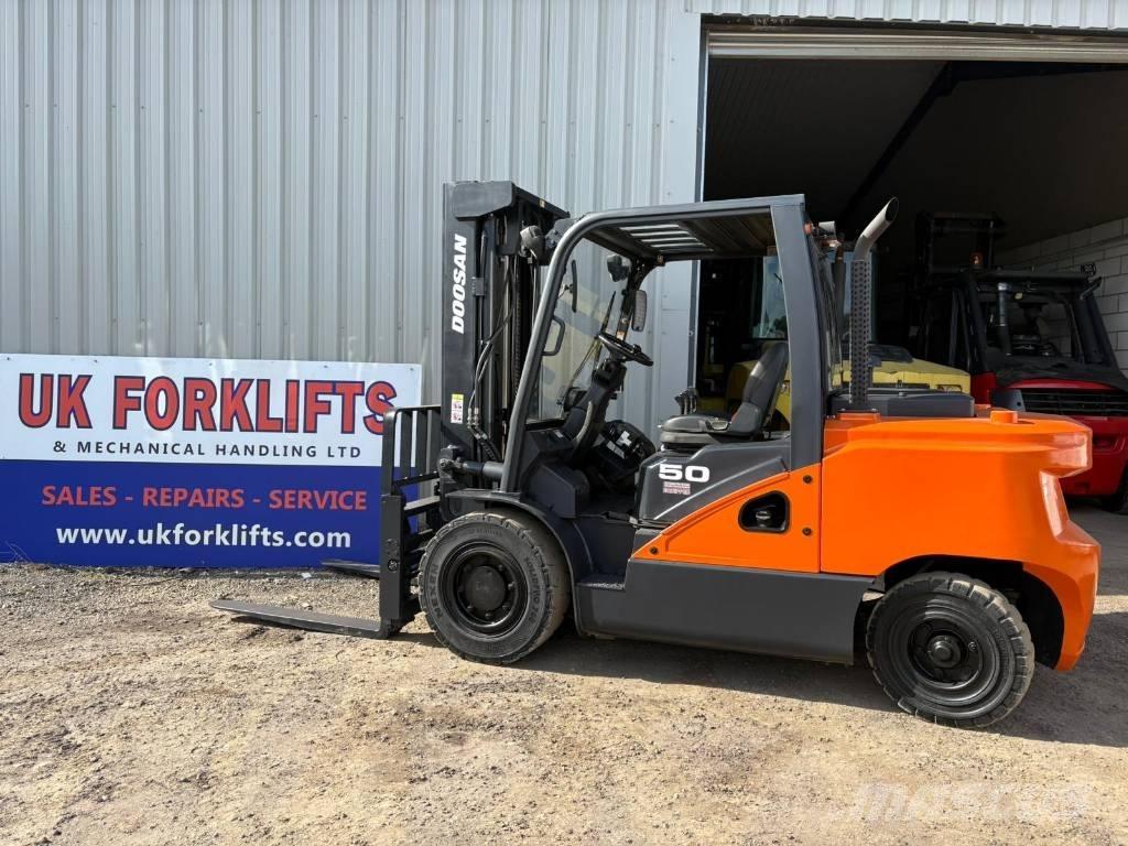 Doosan D50SC-7 Diesel Forklifts
