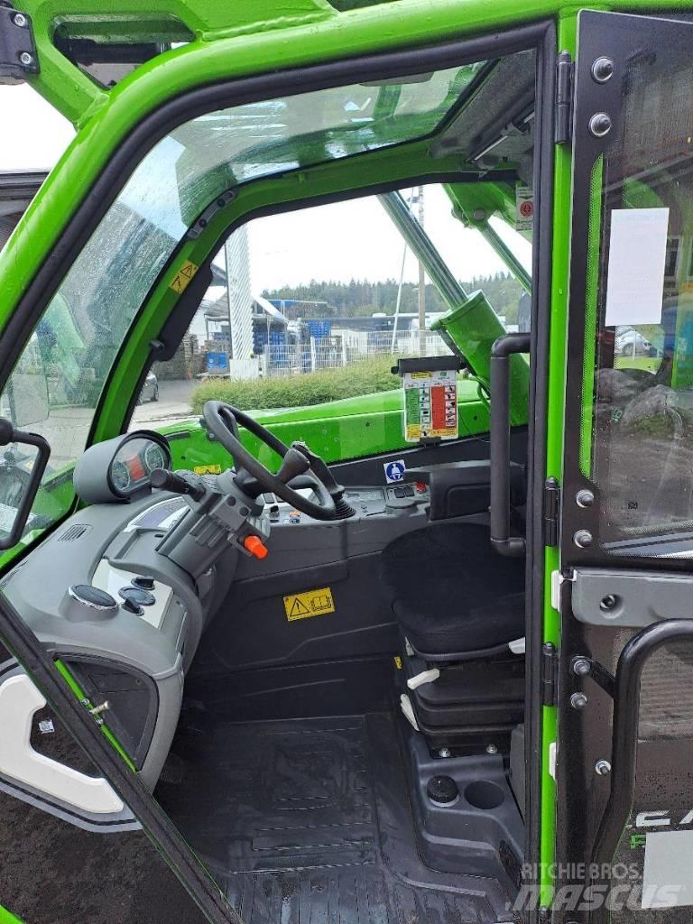 Merlo P 27.6 Plus Telescopic Handlers
