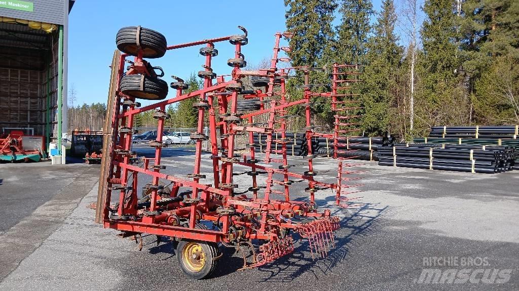 Väderstad NZ Harrows