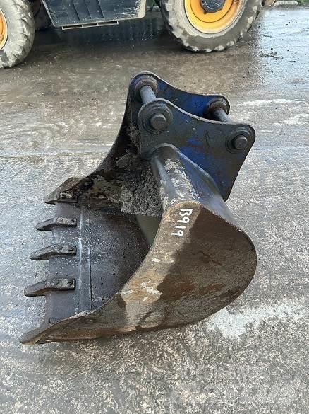  3' BUCKET, 45mm PINS Buckets