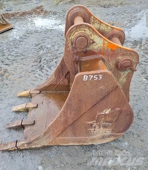  3' BUCKET, 80mm PINS Buckets