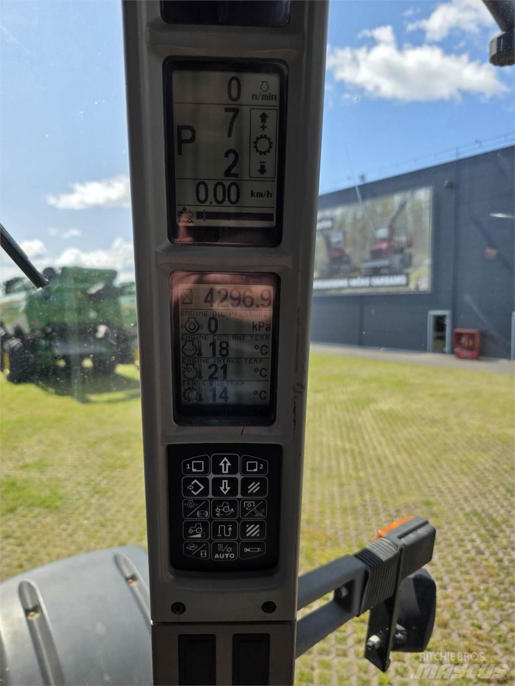 Case IH Magnum 315 Tractors
