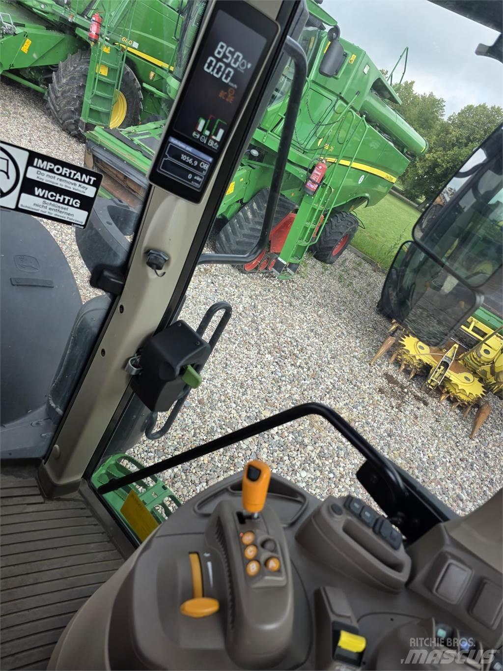 John Deere 6155M Tractors
