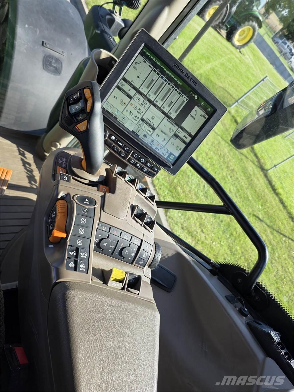 John Deere 6250R Tractors
