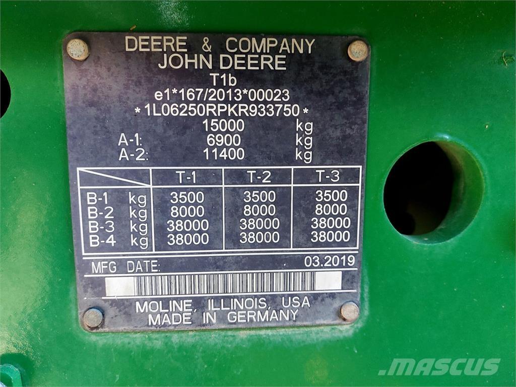 John Deere 6250R Tractors