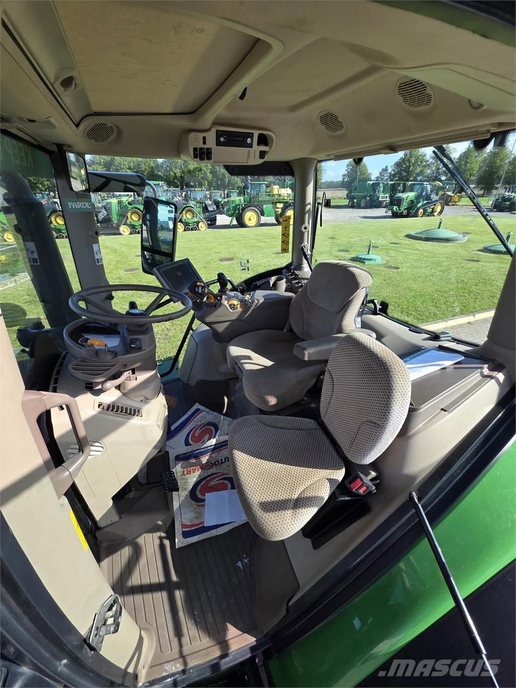 John Deere 6250R Tractors