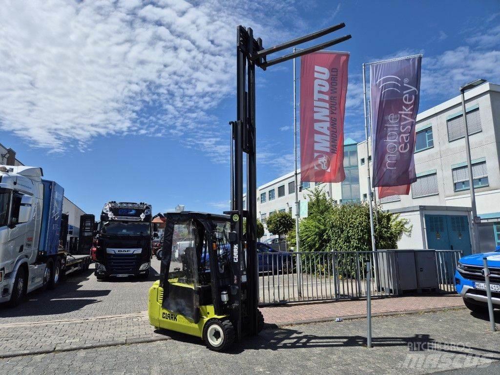 Clark GTX 20 Electric Forklifts