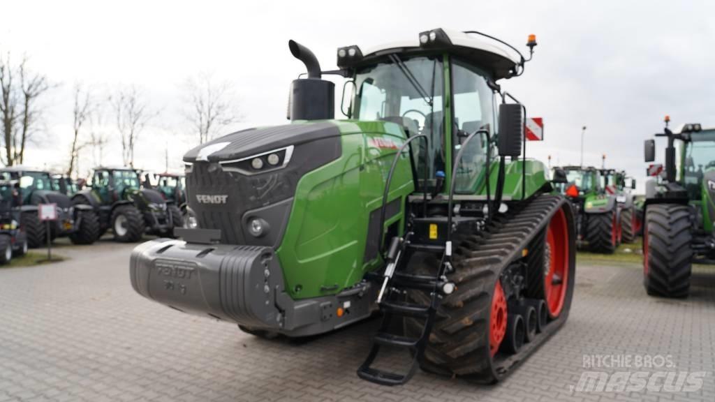 Fendt 943 Vario MT Tractors