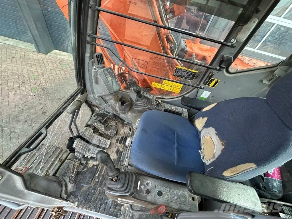 Hitachi ZX110 Mini excavators  7t - 12t