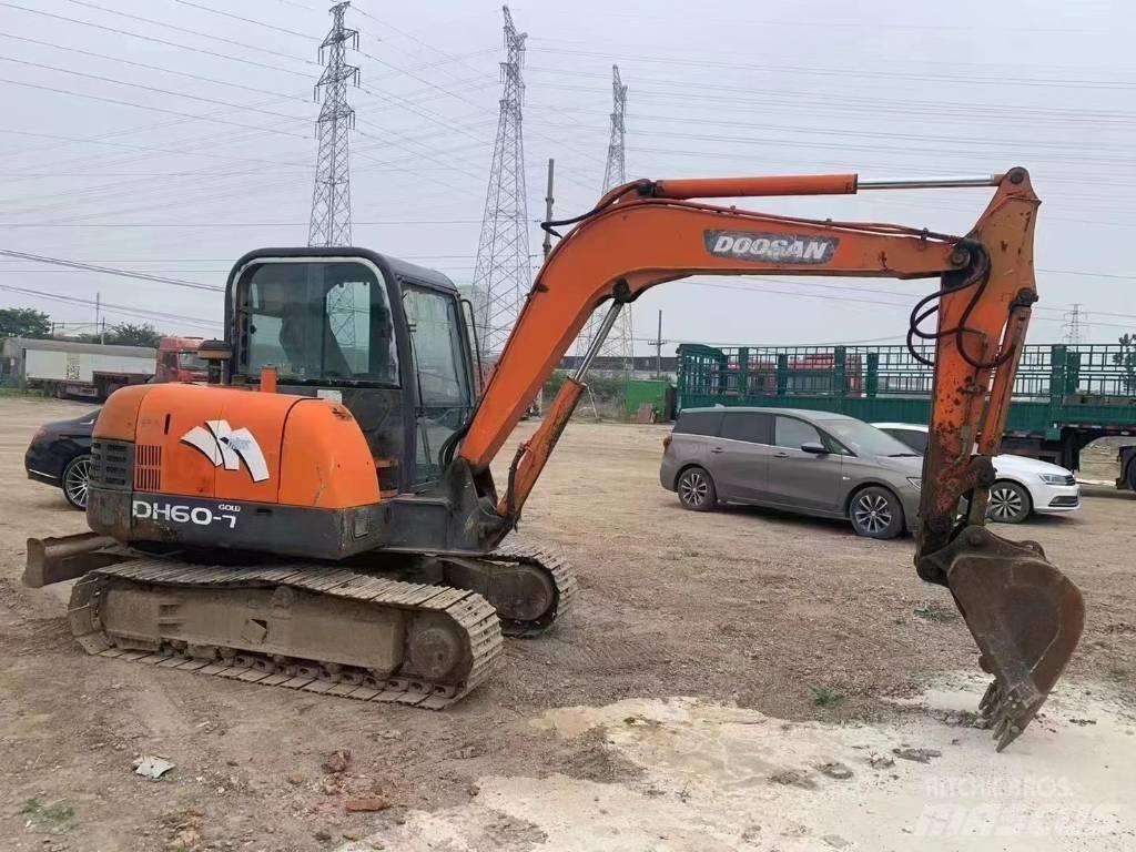 Doosan DH 60 Mini Excavators <7t (Mini Diggers)