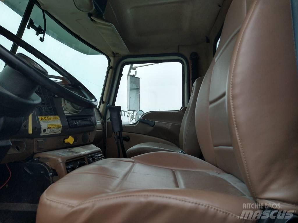 Mack CV Garbage Trucks / Recycling Trucks