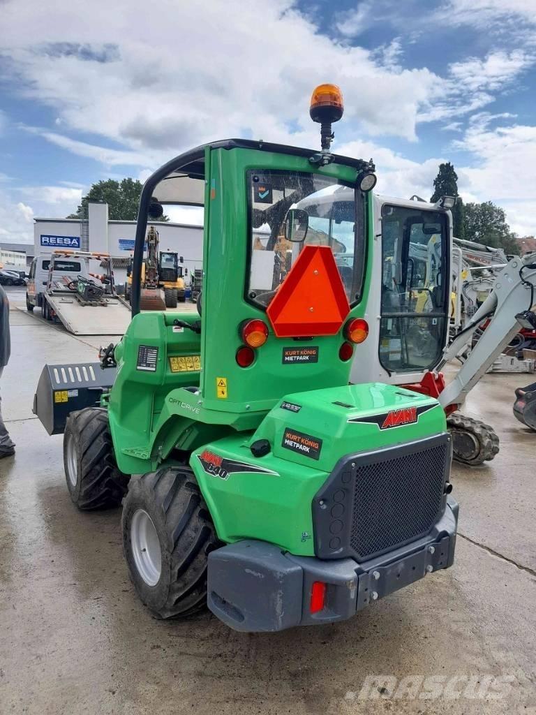 Avant 640i Skid Steer Loaders