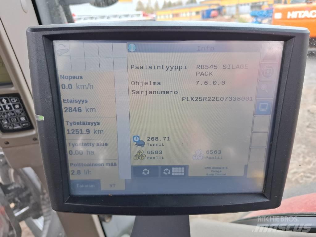 Case IH RB 545 Round Balers
