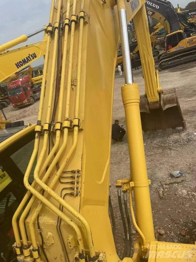 Komatsu PC 450 Crawler Excavators