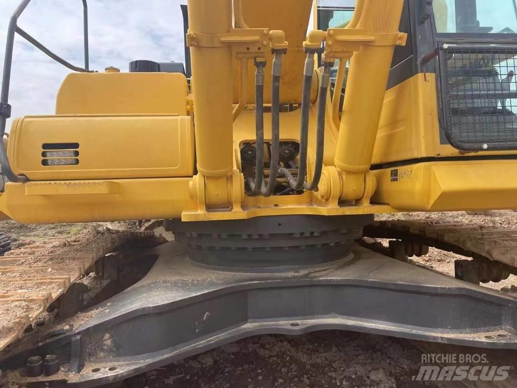 Komatsu PC 450 Crawler Excavators