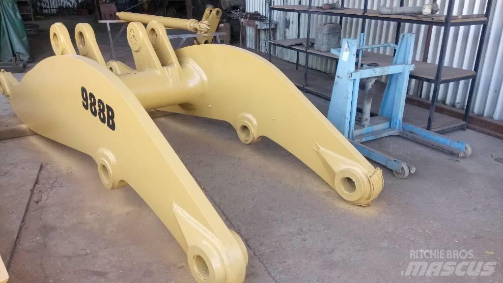 CAT 988 B Booms and dippers