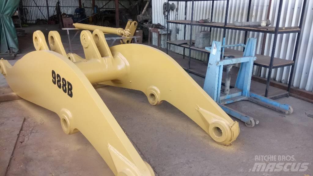 CAT 988 B Booms and dippers