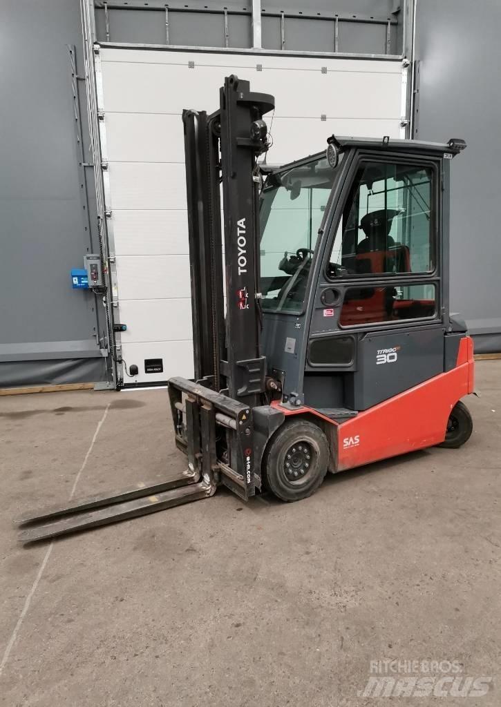 Toyota 8FBMT30 Electric Forklifts