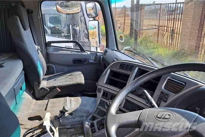 UD GW 26-450 Other Trucks