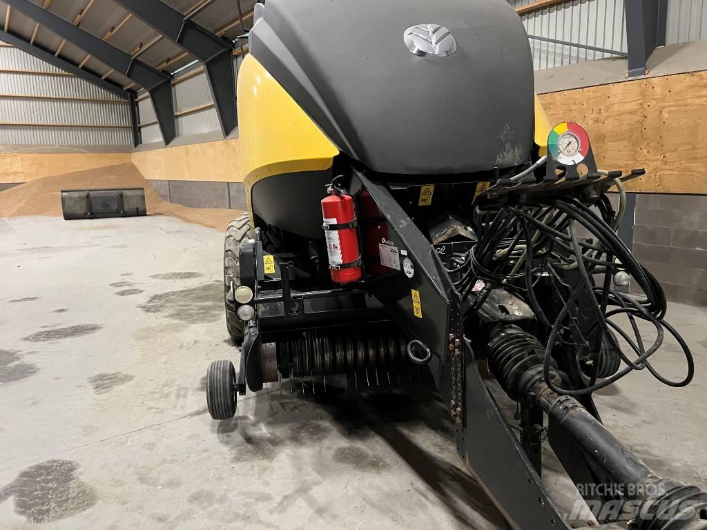 New Holland BB 890 Square Balers